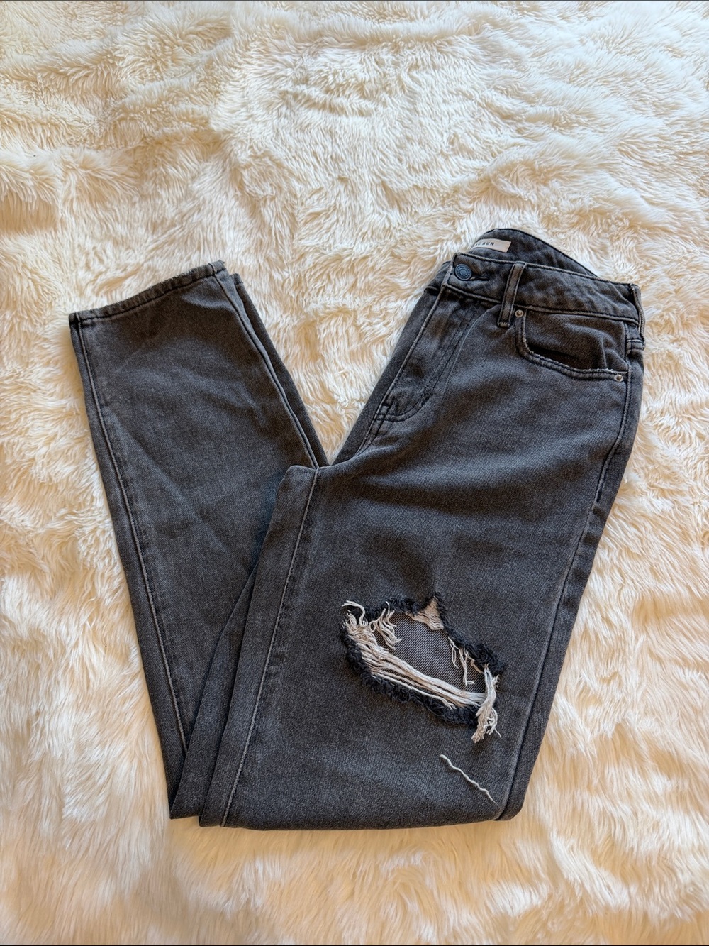 PacSun Black Distressed Skinny Jeans